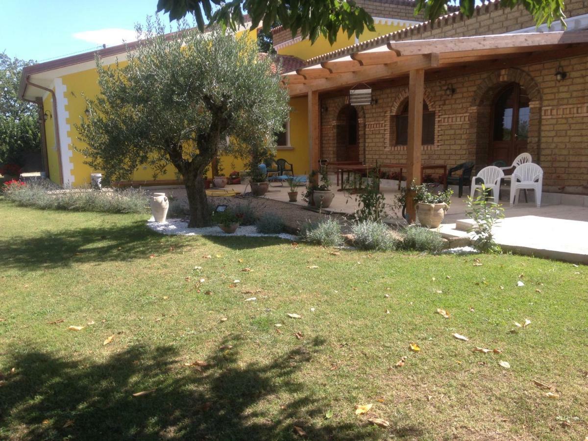 Mirabella Eclano Villa "Casa Al Chiazzullo" מראה חיצוני תמונה